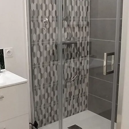 Privative En Rez De Jardin Avec Salle De Bain בית אירוח Guéméné-Penfao